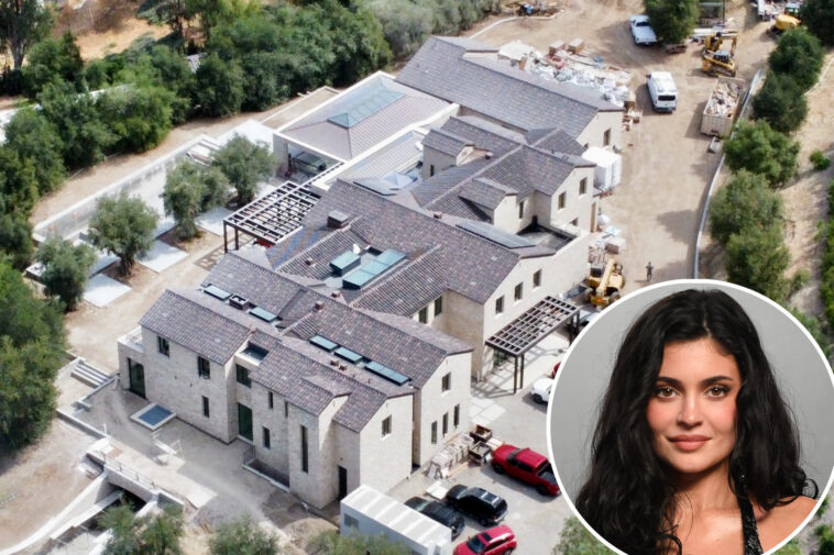 billionaire-kylie-jenner’s-hidden-hills-mega-mansion-boasts-12-car-garage-and-two-story-closet
