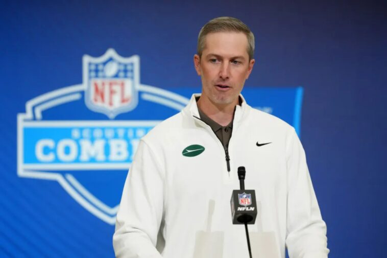 there’s-one-nfl-draft-error-darren-mougey’s-dicey-jets-strategy-won’t-withstand