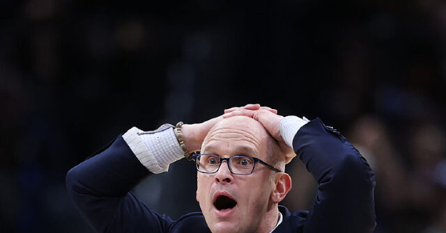 fans-shocked-by-what-dan-hurley-did-to-an-official-after-uconn’s-win-over-duke