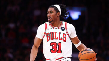 video:-chicago-bulls-waive-jaden-ivey-after-he-criticized-pride-night