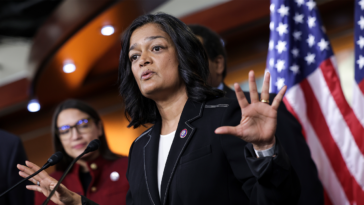 jayapal-floats-reparations-for-illegal-immigrants-impacted-by-trump-crackdown,-demands-prosecutions