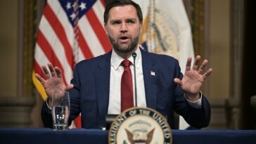 vance:-white-house-plans-to-‘go-after’-ilhan-omar-for-alleged-immigration-fraud