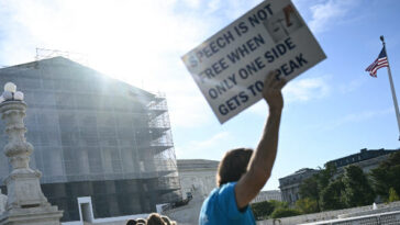 supreme-court-rules-8-1-against-colorado-law-banning-so-called-‘conversion-therapy’