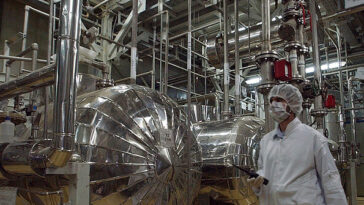 israeli-military-analyst:-us.-bunker‑buster-strike-‘entombed’-iran-uranium-deep-underground,-avoiding-high‑risk-ground-op