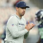 raiders-coach-klint-kubiak-favors-veteran-qb,-hesitant-to-start-rookie-early-in-season