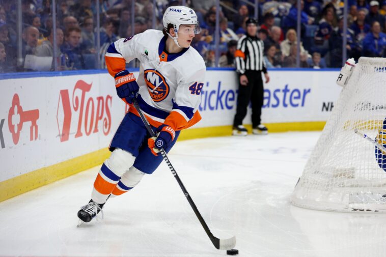 matthew-schaefer-focused-on-different-moment-after-making-more-islanders-history