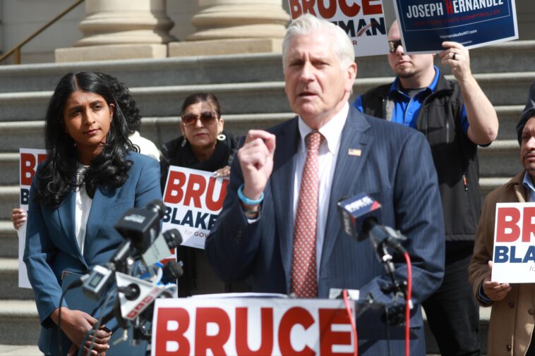 bruce-blakeman-tells-pod-force-one-he-vows-to-cut-electric-bills-in-half-on-day-one,-bring-back-fracking-if-elected-governor-of-new-york