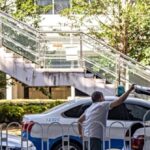 self-driving-chinese-robotaxis-stall-in-apparent-‘malfunction’:-police