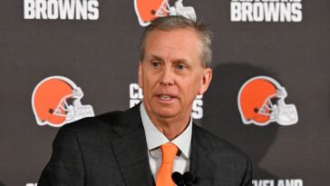 why-did-browns-hc-todd-monken-miss-the-nfl-coaches-photo?-a-haircut