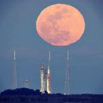 developing:-today’s-artemis-ii-launch-potentially-delayed-as-engineers-scramble-to-fix-issue-before-launch-to-historic-10-day-mission-–-update:-issue-has-reportedly-been-solved,-launch-confirmed-from-6:24pm-et