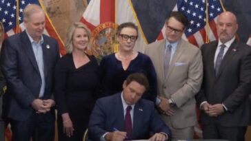 desantis-signs-florida-election-integrity-law-requiring-proof-of-citizenship-to-vote-(video)