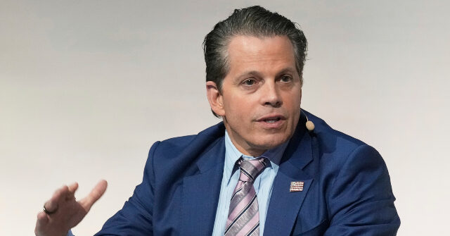 anthony-scaramucci-says-he-is-‘running-for-president’-in-april-fools’-day-post
