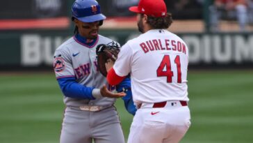mets’-francisco-lindor-makes-two-costly-miscues-as-his-early-slump-also-continues