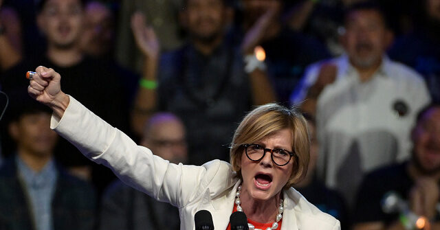 dem-rep.-susie-lee-deletes-‘i’ll-pray-they-f***-him-to-his-face’-post-about-trump