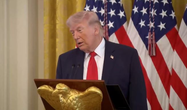 “sue-their-ass-off!”-–-president-trump-trump-tells-erika-kirk-she-should-probably-sue-those-tainting-her-name