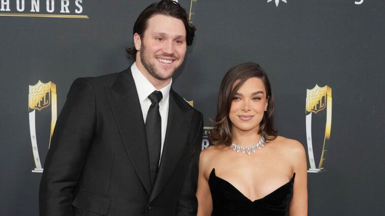josh-allen,-hailee-steinfeld-announce-birth-of-first-child