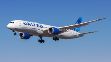 horror-on-united-flight-as-massive-turbulence-leaves-flight-attendant-seriously-injured