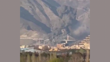 watch:-trump-posts-video-of-iran’s-biggest-bridge-being-destroyed-after-threatening-to-send-iran-“back-to-the-stone-ages”-–-“much-more-to-follow!-it-is-time-for-iran-to-make-a-deal-before-it-is-too-late”