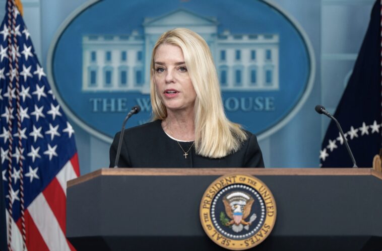 report:-pam-bondi-pleaded-with-trump-not-to-fire-her-during-meeting-and-allegedly-tipped-off-eric-swalwell-about-fbi’s-push-to-release-salacious-fang-fang-files