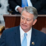 idaho-governor-signs-bill-banning-men-from-women’s-bathrooms