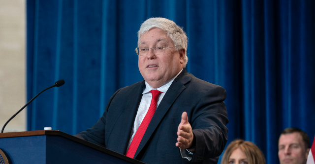 west-virginia-gov.-signs-bill-expanding-constitutional-carry-to-18-20-year-olds