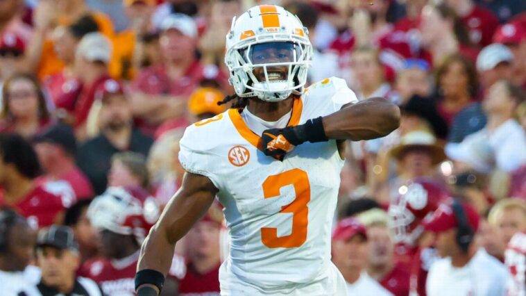 latest-nfl-draft-buzz:-what-we’re-hearing-on-jermod-mccoy’s-pro-day,-the-qb3-debate