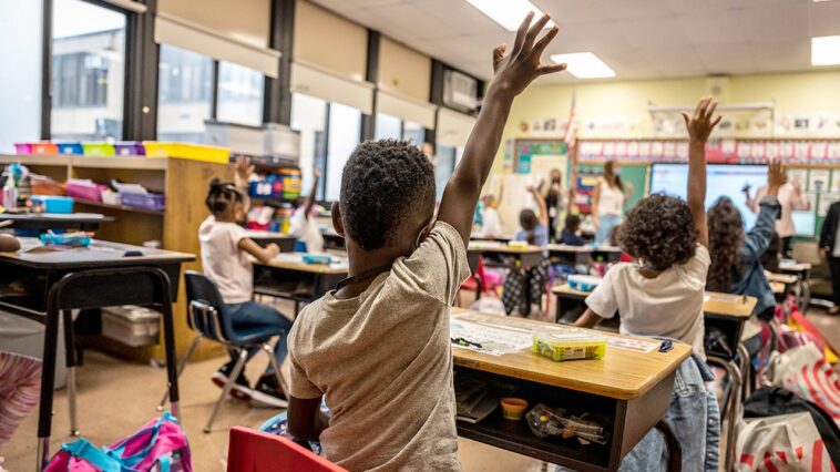 nyc-schools-track-bathroom-time-with-digital-hall-passes