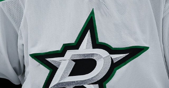 nhl-investigating-fans-for-nazi-salute-at-dallas-stars-game-after-video-goes-viral