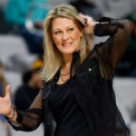 abrahamson-henderson-out-as-georgia-coach