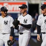 cody-bellinger’s-acrobatic-catch-stuns-fans-as-yankees-win-home-opener-over-marlins