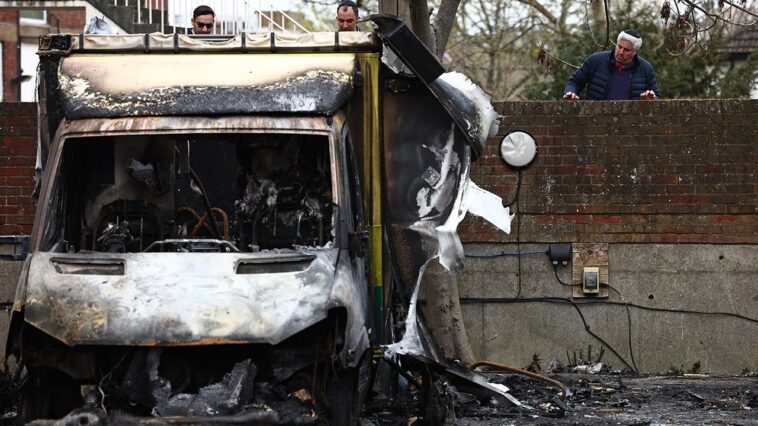 uk-prosecutors-charge-3,-including-dual-pakistani-citizen,-in-arson-attack-on-jewish-ambulances-in-london
