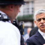 london-police-reportedly-left-‘bag-of-guns’-outside-mayor-sadiq-khan’s-home