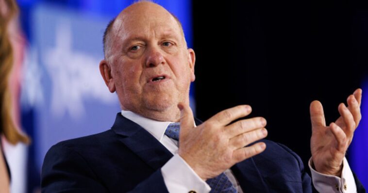 tom-homan-reveals-what’s-next-for-doj-after-bondi’s-exit