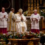 leo-xiv-celebrates-first-easter-vigil-as-pope,-calls-for-harmony-and-peace-in-a-world-torn-by-war