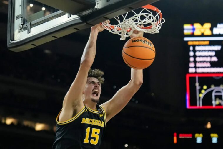 heroes,-zeros-from-michigan’s-final-four-win-over-arizona:-aday-mara-was-an-absolute-force