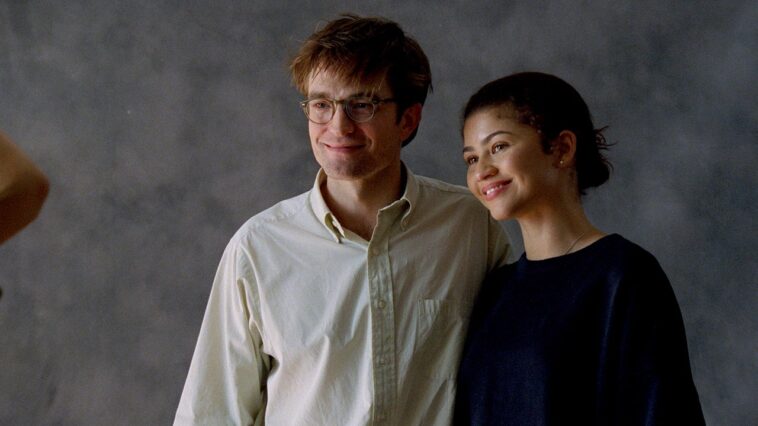 ‘the-drama’-review:-robert-pattinson,-zendaya-star-as-lovebirds-facing-utter-turmoil-in-twisted-dark-rom-com
