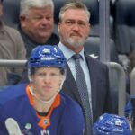 reeling-islanders-fire-roy,-hand-reins-to-deboer