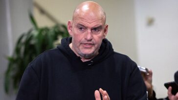 fetterman-says-‘moral-clarity’-drives-his-widening-break-with-the-democratic-party