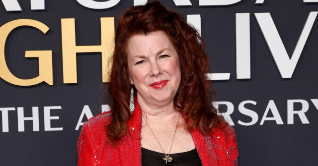 former-‘snl’-star,-actress-siobhan-fallon-hogan-explains-catholic-explosion;-recalls-going-to-mass-with-chris-farley