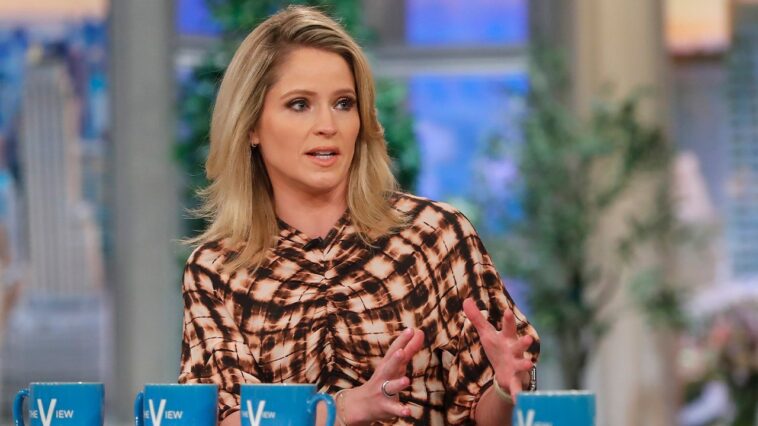 ‘the-view’-co-host-claims-show’s-criticism-of-having-children-was-‘misconstrued’