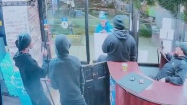 man-caught-on-video-wielding-13-inch-kitchen-knife-at-nyc-grocery-store-moments-before-police-shoot-him