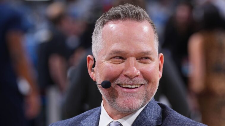 sources:-unc-to-hire-malone-as-new-hoops-coach