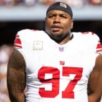 giants-dt-lawrence-requests-trade,-sources-say