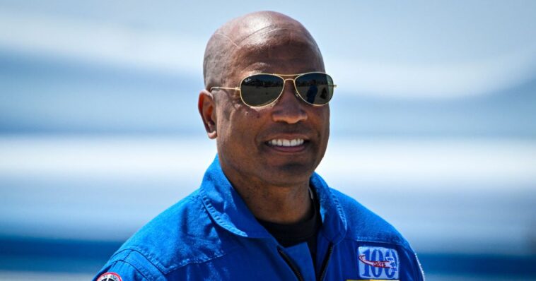 watch:-artemis-ii-astronaut-talks-about-the-bible-and-‘the-beauty-of-creation’-in-powerful-easter-message