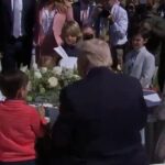 president-trump-signs-autographs-for-children-at-easter-egg-roll,-trolls-joe-biden-with-hilarious-joke-(video)