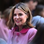 savannah-guthrie-returns-to-‘today’-after-mother’s-kidnapping,-and-her-first-moments-speak-volumes