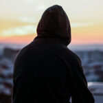 watch-—-‘we’re-here-to-safeguard-lives’:-florida-officers-rescue-man-from-ledge-of-parking-garage