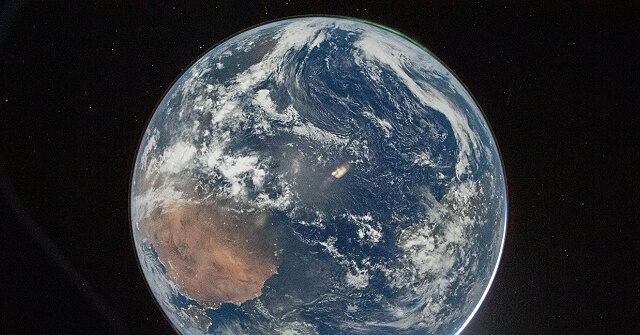 nasa-astronaut-victor-glover-shares-gospel-message-before-losing-signal-with-earth