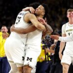 michigan-holds-off-uconn-to-win-2nd-hoops-title