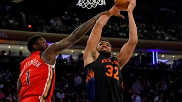 karl-anthony-towns-believes-knicks’-sky-high-playoff-expectations-are-‘blessing’-this-time-around